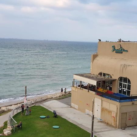Blue Sky Hotel Haifa Buitenkant foto