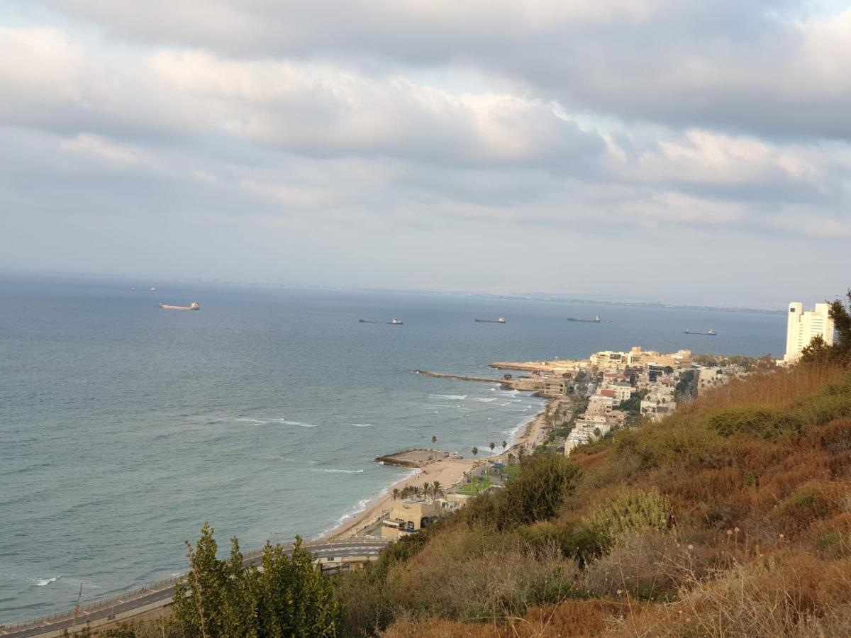 Blue Sky Hotel Haifa Buitenkant foto